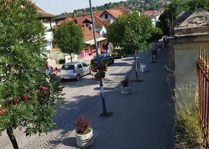 Apartman Apostolovic Kuca Kulturni Spomenik U Centru Grocke *