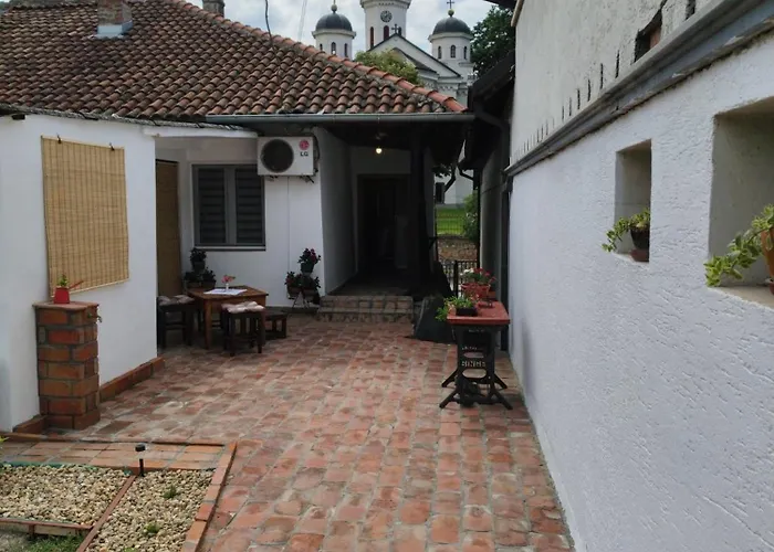 Apartman Apostolovic Kuca Kulturni Spomenik U Centru Grocke Grocka