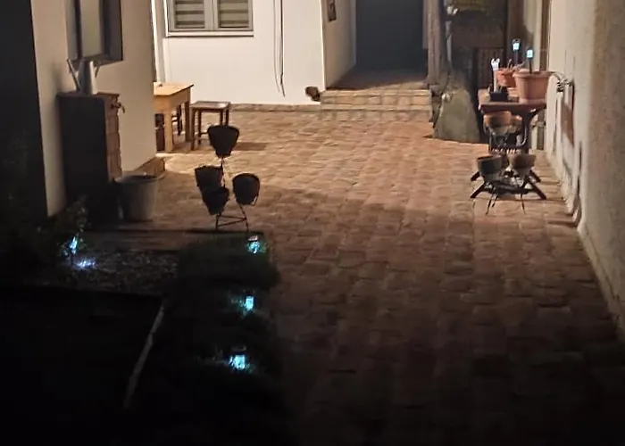 Apartman Apostolovic Kuca Kulturni Spomenik U Centru Grocke *